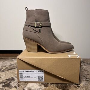 Women's Taupe Ankle Boots